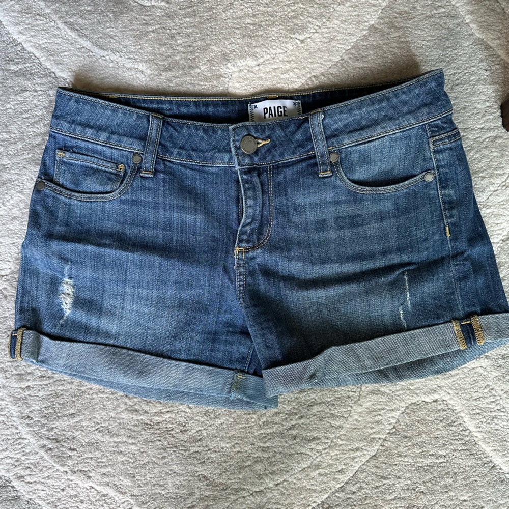 Paige Jean shorts 26